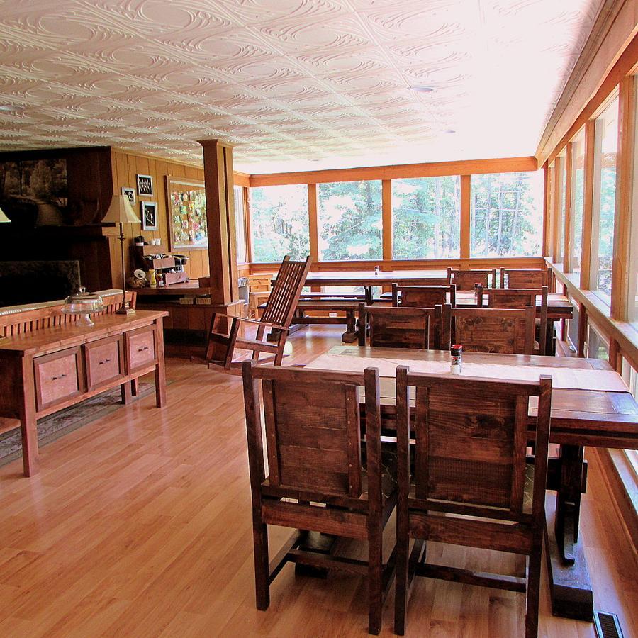 ווינסוויל Red Leaf River Inn מראה חיצוני תמונה