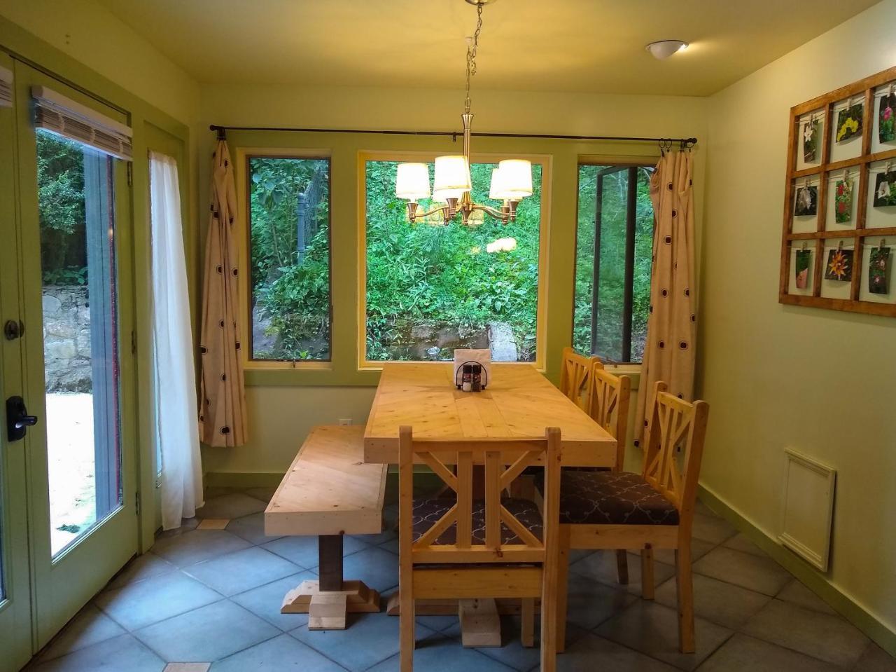 ווינסוויל Red Leaf River Inn מראה חיצוני תמונה