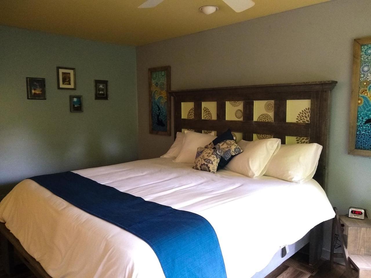 ווינסוויל Red Leaf River Inn מראה חיצוני תמונה